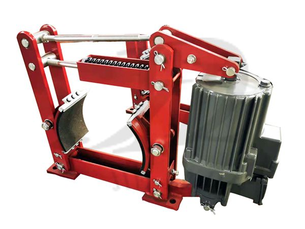 触发后备盘式制动器的打滑装置的情况